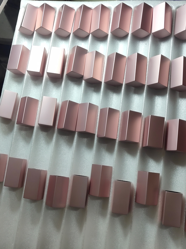 Packing-and-shipping9